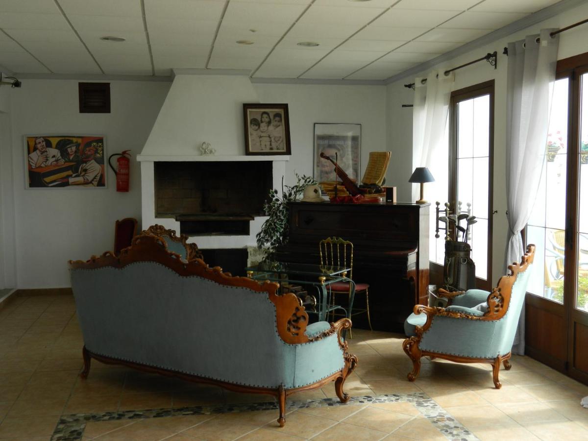 Hotel Restaurant Baladrar بينيسا المظهر الخارجي الصورة