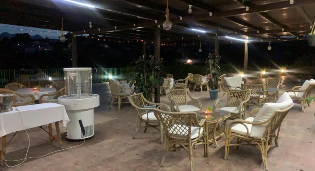 Hotel Restaurant Baladrar بينيسا المظهر الخارجي الصورة